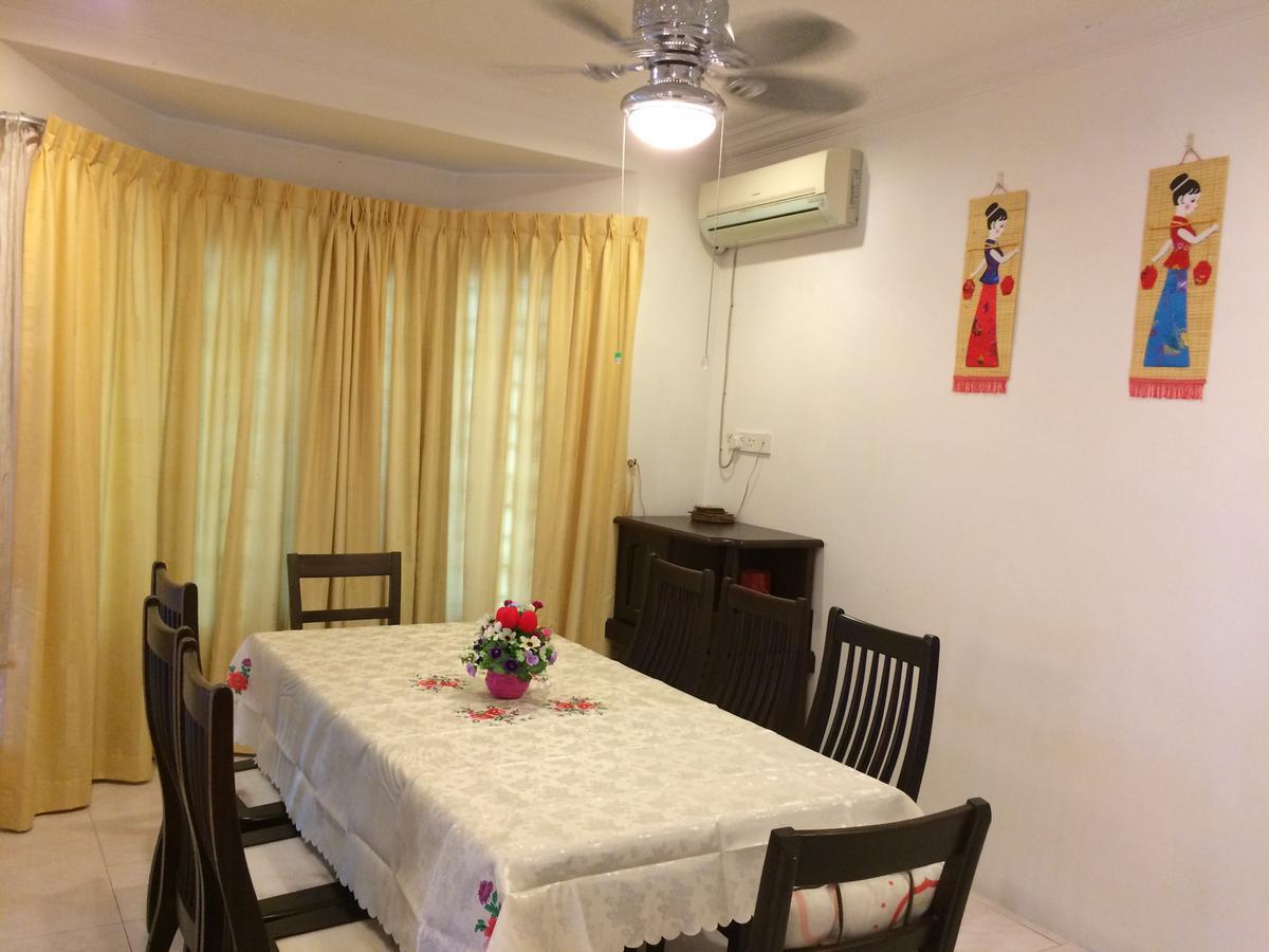 Golden Swan Sibu Homestay Esterno foto